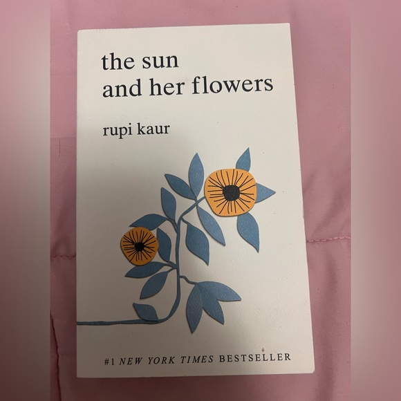 Milk and Honey by Rupi Kaur Book - Picture 2 of 4